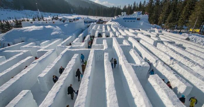 El laberinto de nieve más grande del mundo