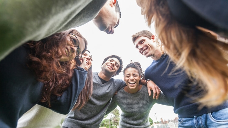 El especialista reveló que son muchas las que carecen de humildad y buscarán una validación externa (Shutterstock)