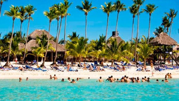 El turismo mantiene a flote la economía dominicana
