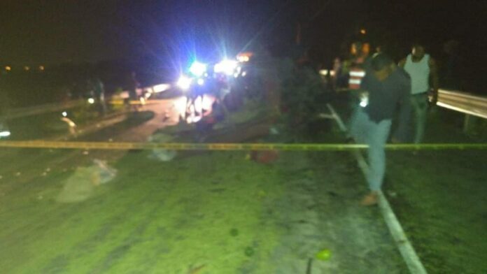 Mueren cinco personas en choque en el tramo carretero Baní-Azua