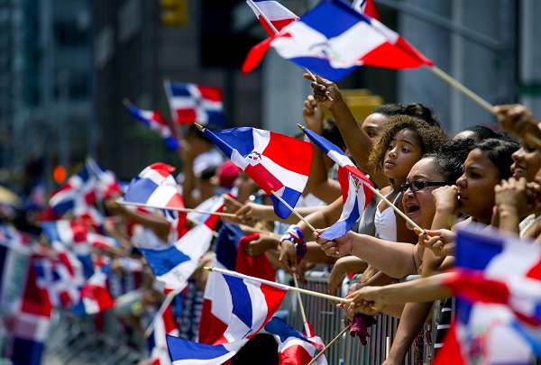 Dominicanidad a flor de piel en Desfile Dominicano en Manhattan