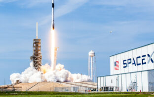 La misión, denominada Starlink 4-6, es el tercer lanzamiento en 2022 del Falcon 9 de SpaceX.