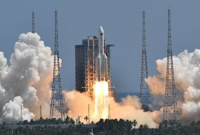 China lanza un nuevo módulo laboratorio para su estación espacial