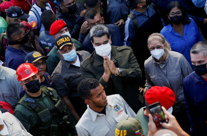 Nicolás Maduro aceptará ayuda internacional para las víctimas del deslave