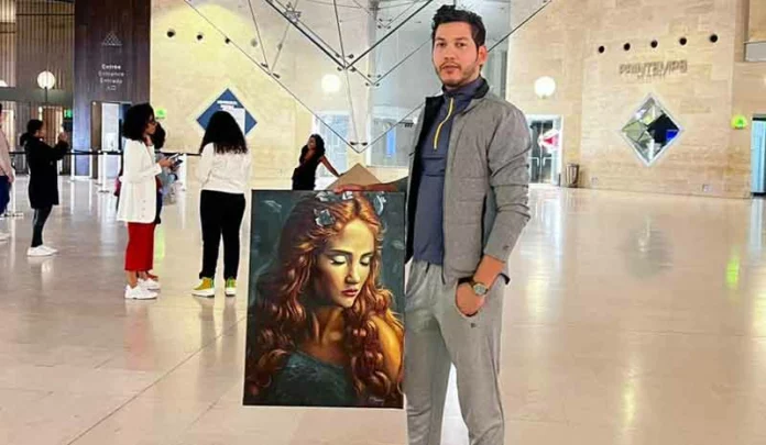 Artista visual dominicano Elvin Tolentino se destaca en el Carrusel del Louvre