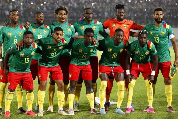 Camerún expulsó a 32 futbolistas