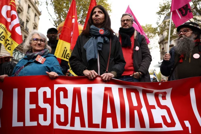 Una nueva jornada de protestas paraliza a Francia
