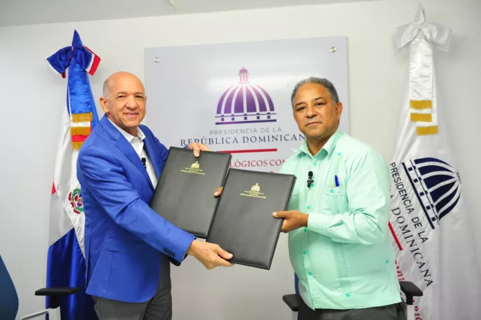 CTC y CDP firman acuerdo contribuirá a formación de periodistas