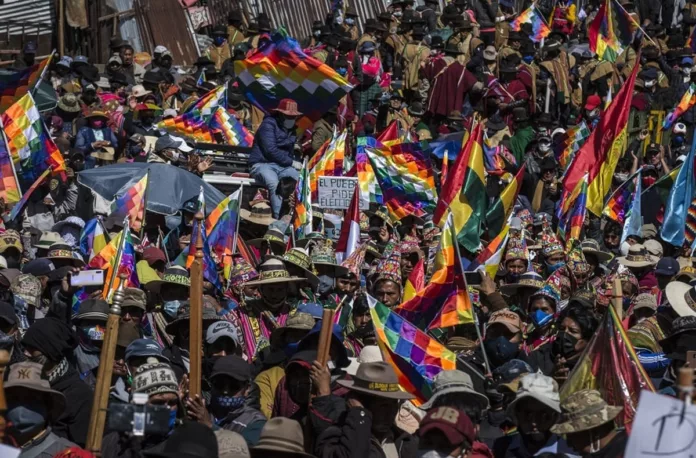 Bolivia, el país con más votantes que habitantes