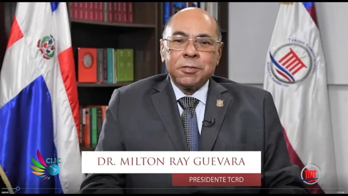 La salida de Milton Ray Guevara del TC genera preocupación